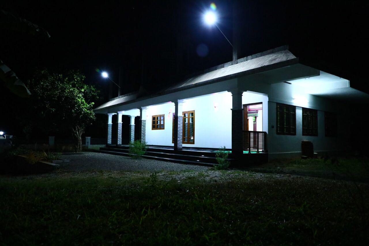 Hotel Sri Lakshmi Gardens Thekkady Exterior foto